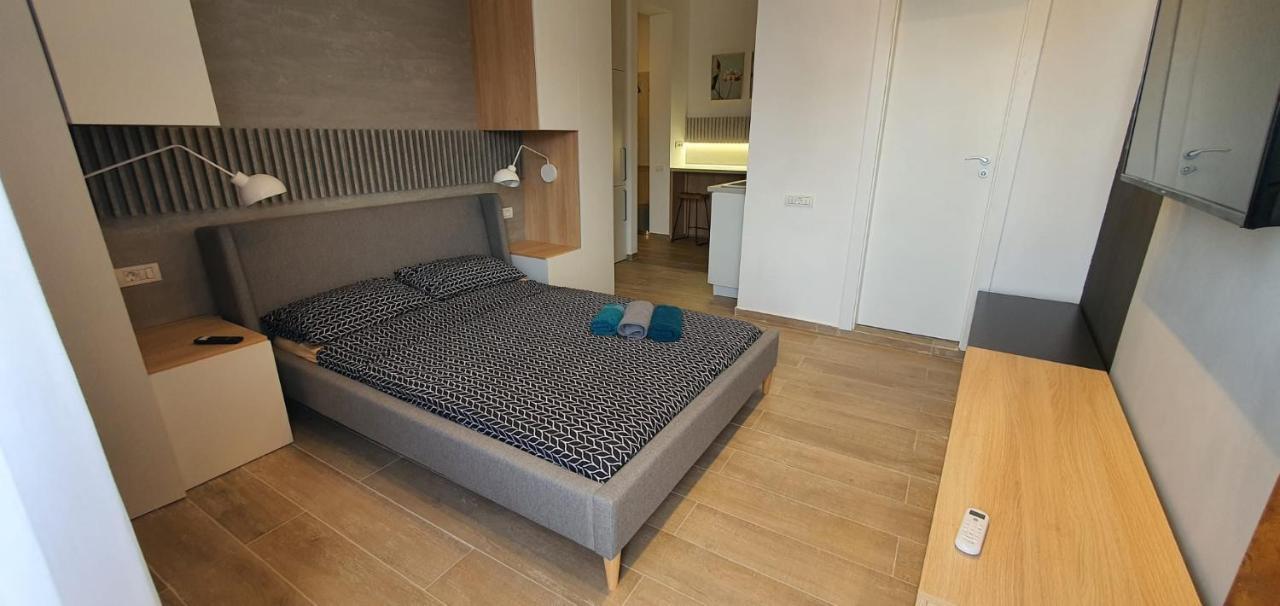 City Center Chic Studio Boekarest Buitenkant foto